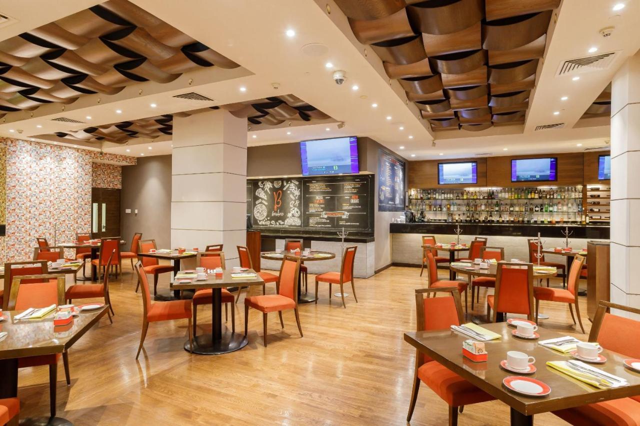 Camino Real Pedregal Mexico Hotell Exteriör bild The interior of the restaurant