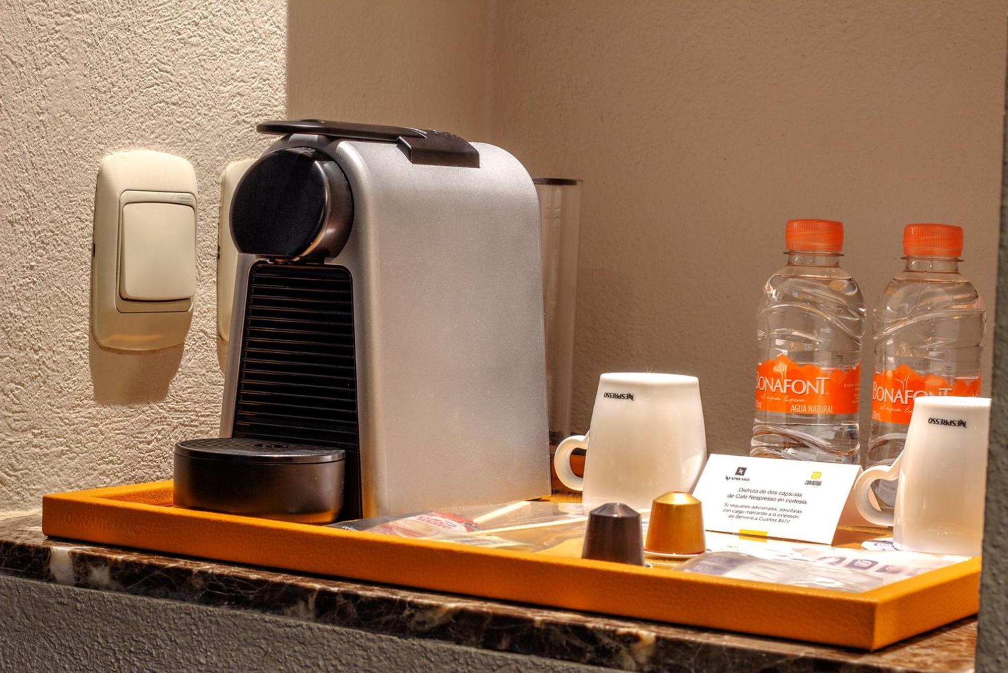 Camino Real Pedregal Mexico Hotell Exteriör bild A Nespresso coffee machine in a hotel room