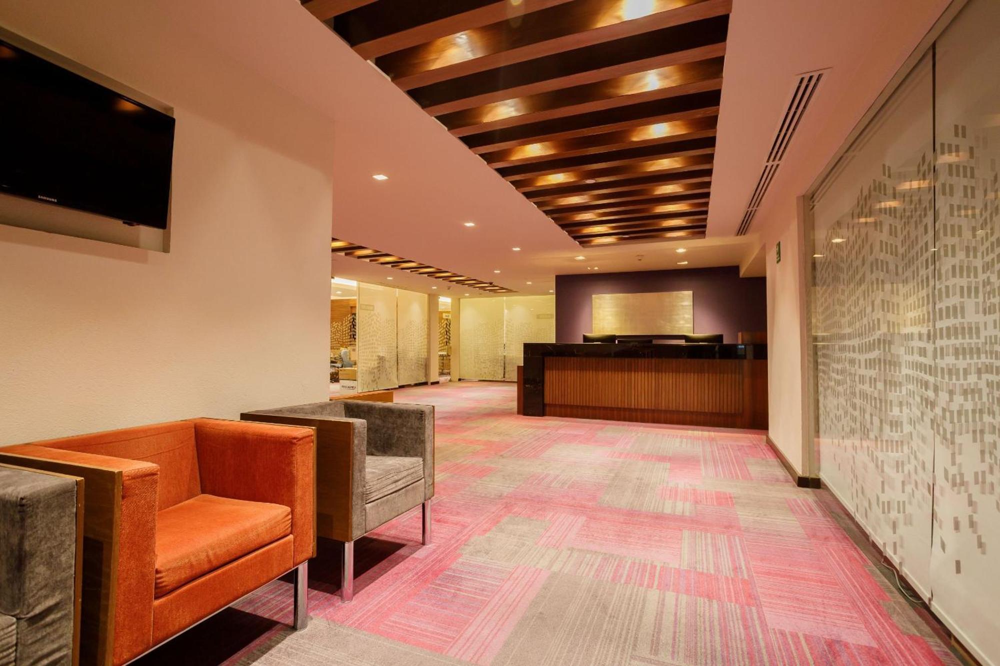 Camino Real Pedregal Mexico Hotell Exteriör bild The interior of the lounge